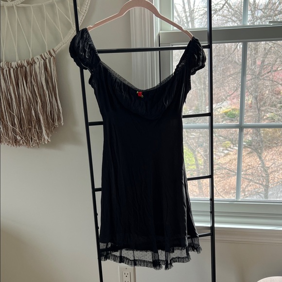 Kimchi Blue - Black Short Sleeve Scoop Neck Mini Dress with Red Rose Accent - Picture 2 of 9